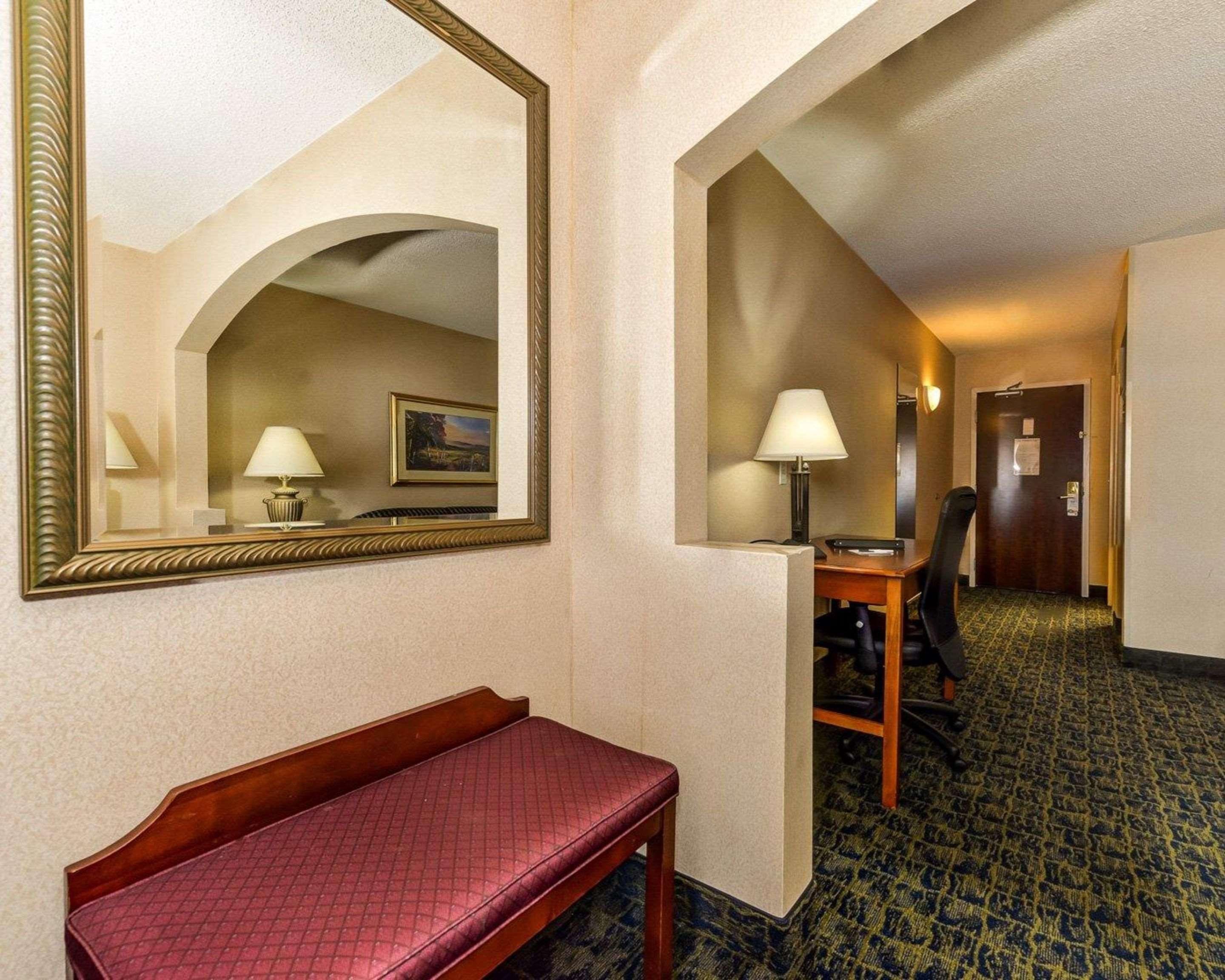 Quality Inn Spring Mills - Martinsburg North Exterior foto