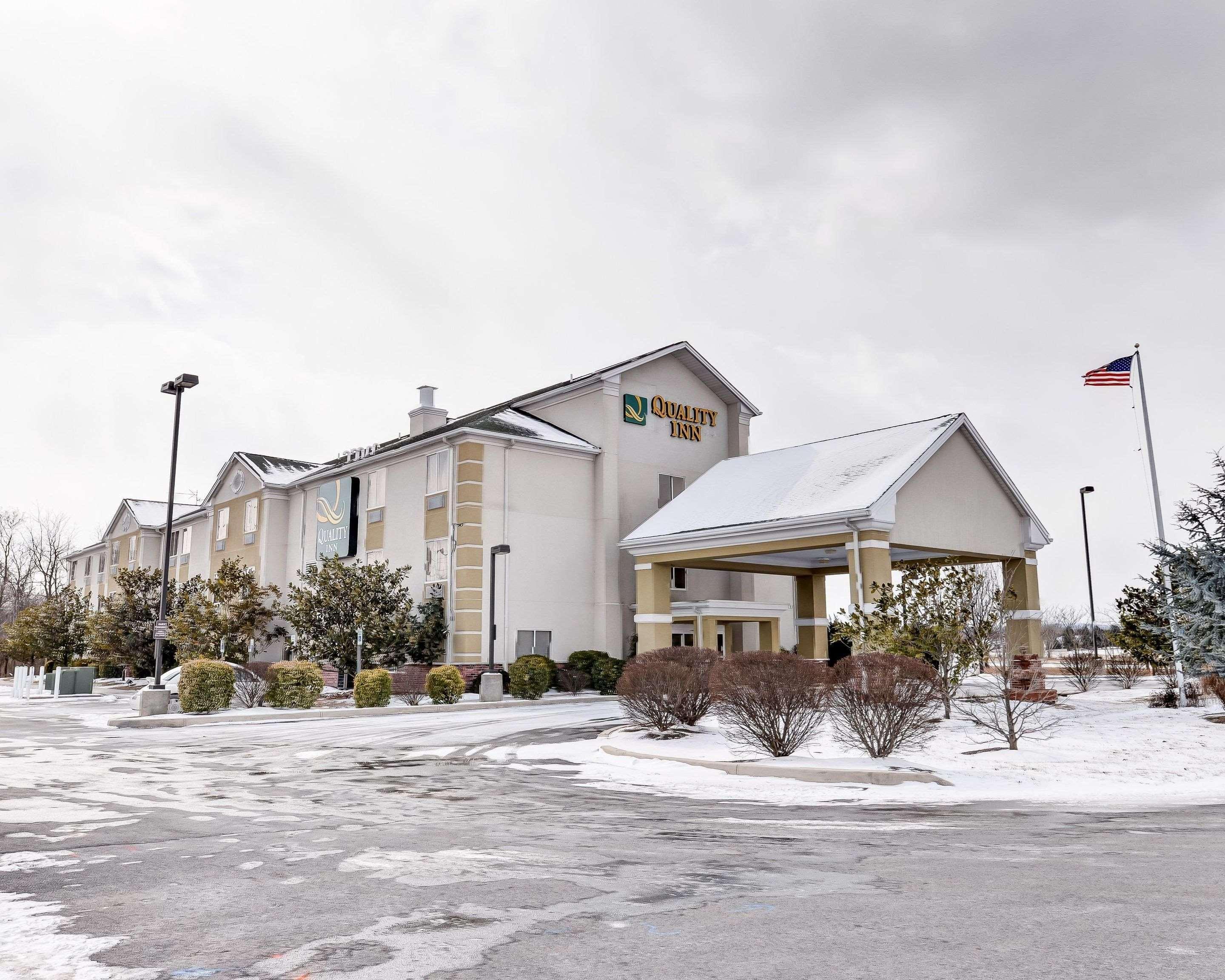 Quality Inn Spring Mills - Martinsburg North Exterior foto
