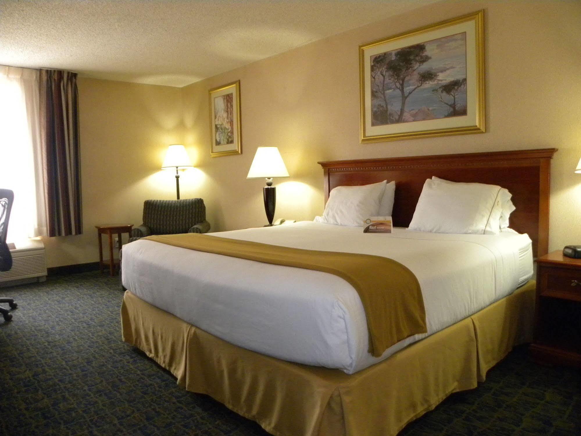 Quality Inn Spring Mills - Martinsburg North Exterior foto